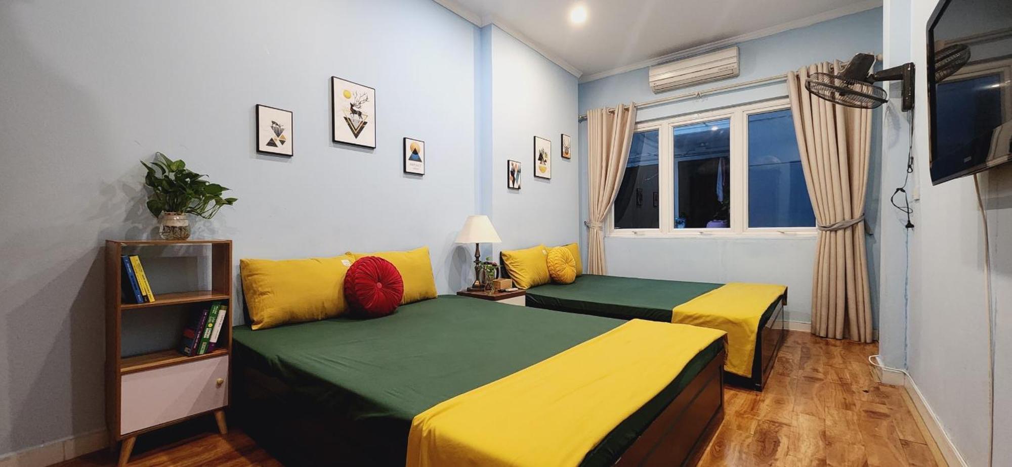 Hanoi Cozy Homestay Long Bien Exterior photo