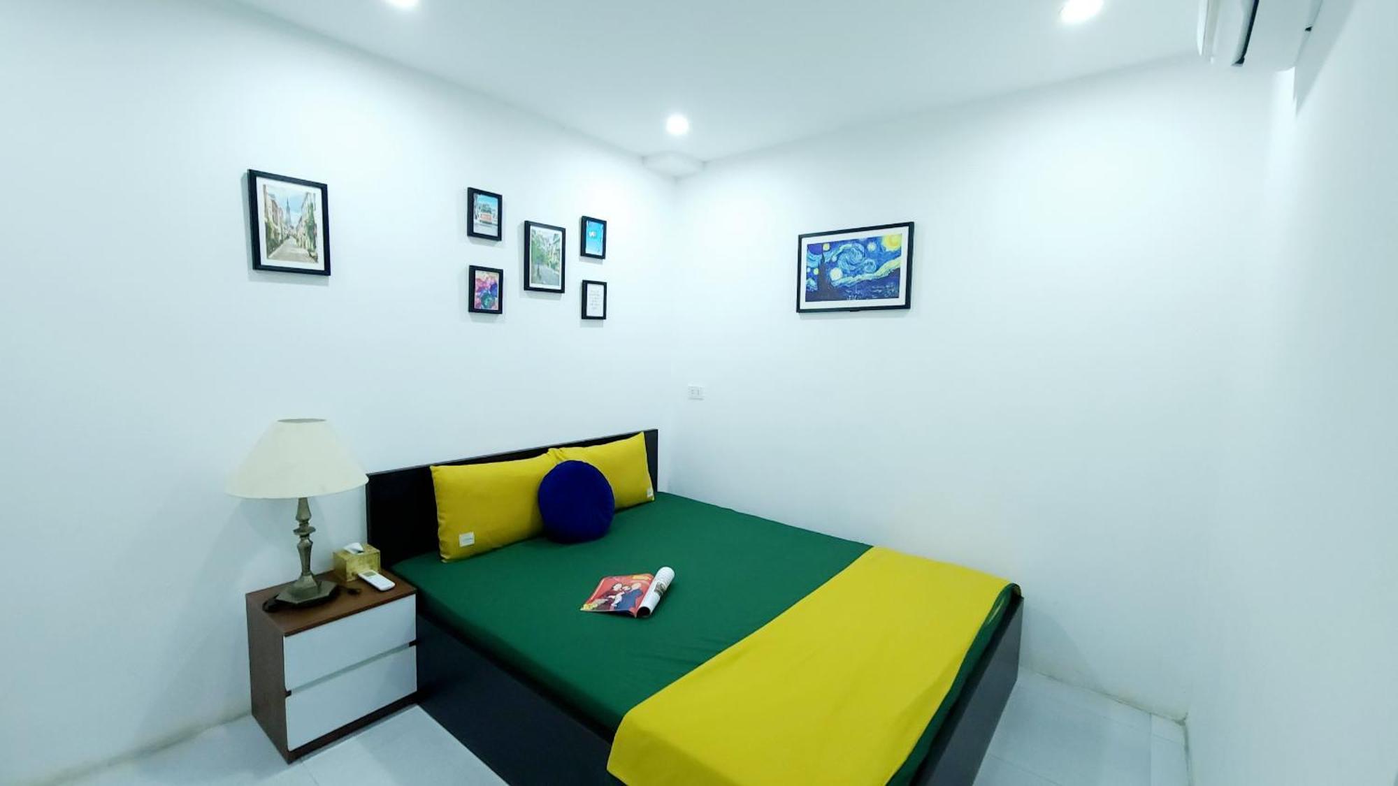 Hanoi Cozy Homestay Long Bien Exterior photo
