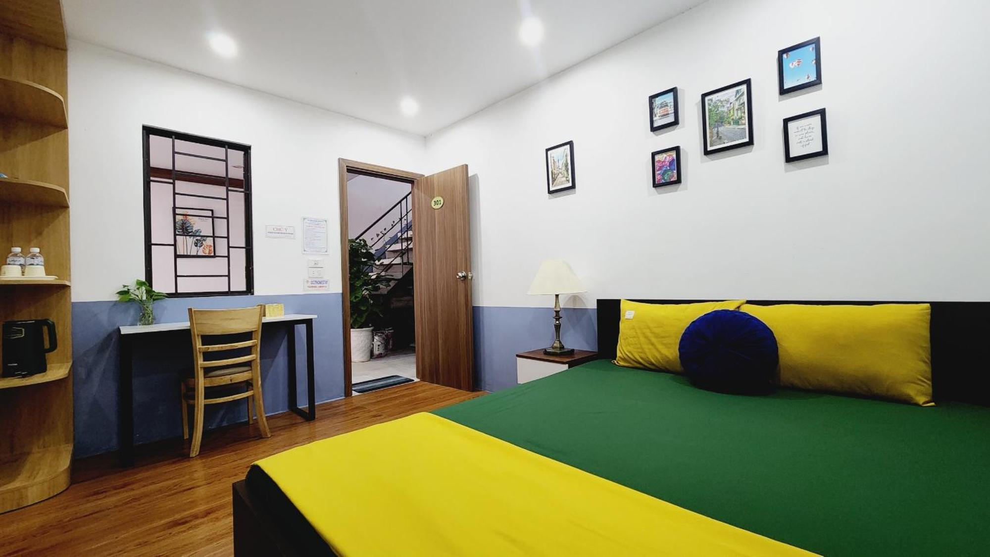 Hanoi Cozy Homestay Long Bien Exterior photo